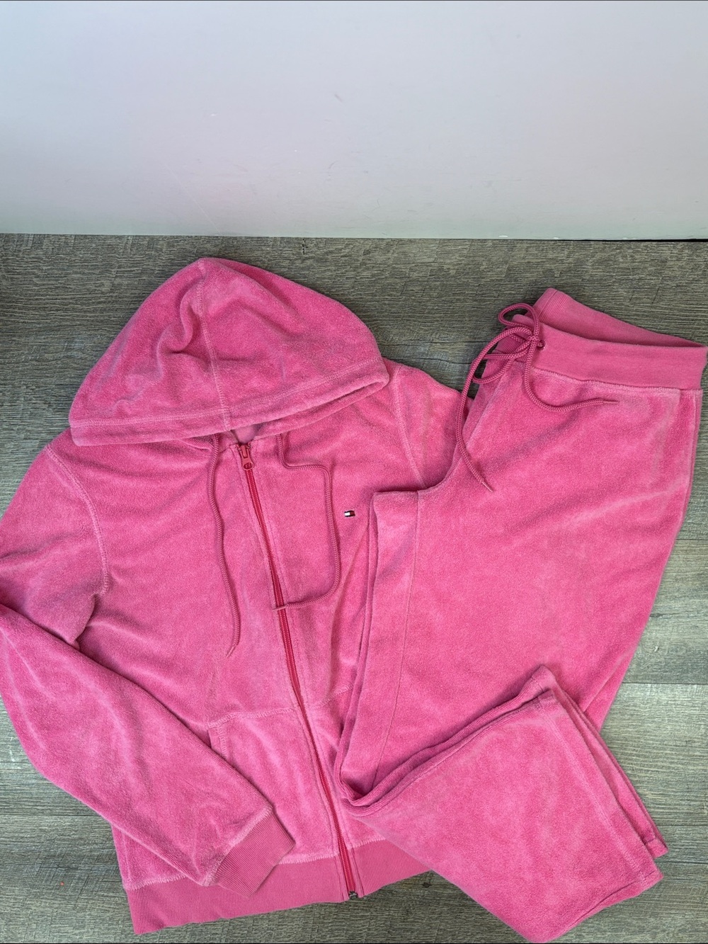 Tommy Hilfiger Swim Velour Tracksuit Set – Pink | Women’s Medium